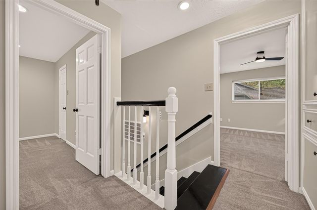 16 Mayfair Grove Court, The Woodlands, TX 77381