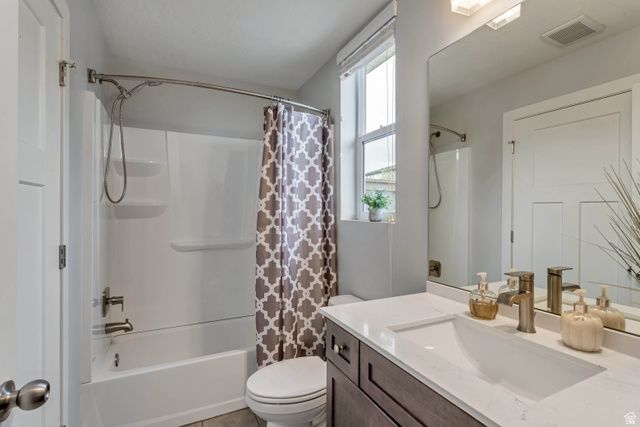 52 E GOLDEN PRIVET DR, Draper, UT 84020