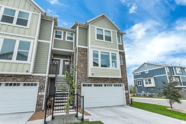 52 E GOLDEN PRIVET DR, Draper, UT 84020