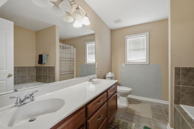 7103 Castile Dr, Smyrna, TN 37167