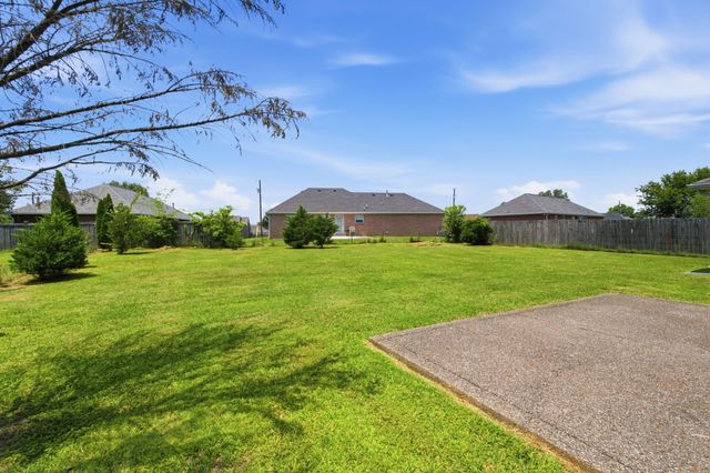 7103 Castile Dr, Smyrna, TN 37167