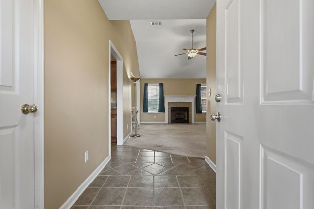 7103 Castile Dr, Smyrna, TN 37167