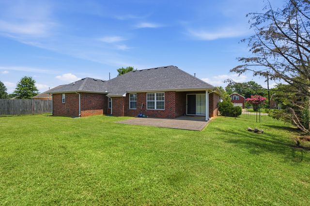 7103 Castile Dr, Smyrna, TN 37167