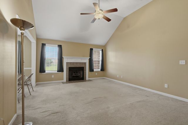 7103 Castile Dr, Smyrna, TN 37167