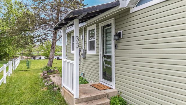 33 ISLAND DRIVE, Montello, WI 53949
