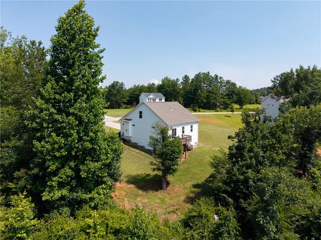 768 Rocky Ridge Circle, Seneca, SC 29678