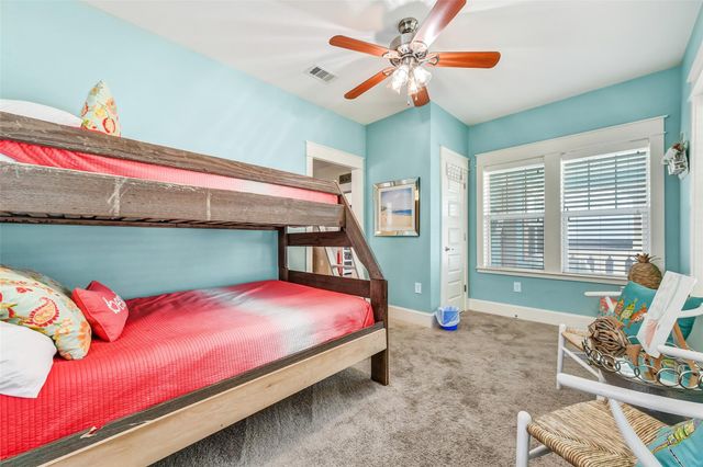 3807 Avenue R, Galveston, TX 77550