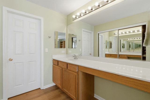 9334 Waterfall Glen Boulevard, Darien, IL 60561