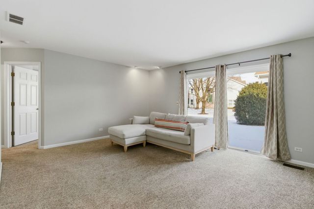 9334 Waterfall Glen Boulevard, Darien, IL 60561