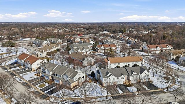 9334 Waterfall Glen Boulevard, Darien, IL 60561