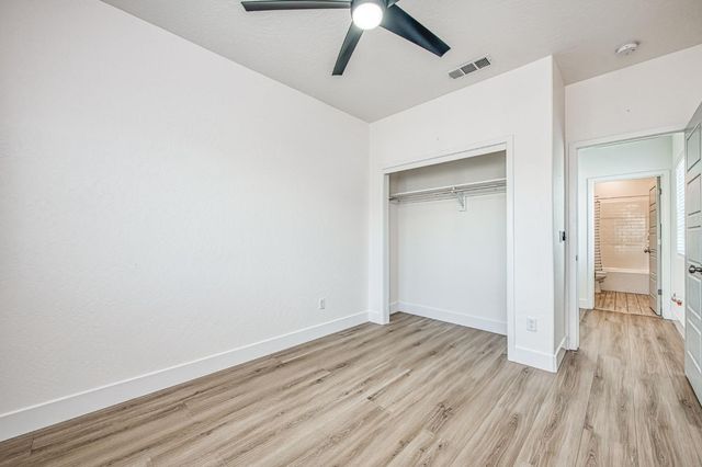 2105 N Hughes Avenue, Clovis, CA 93619