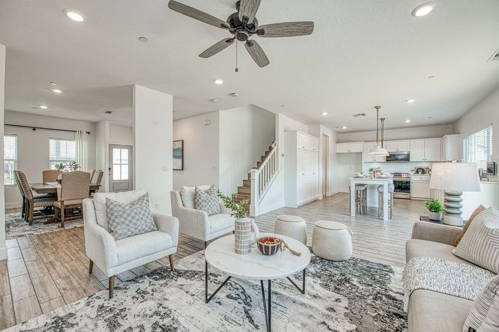 Image 17 of property listing at 2105 N Hughes Avenue, Clovis, CA 93619