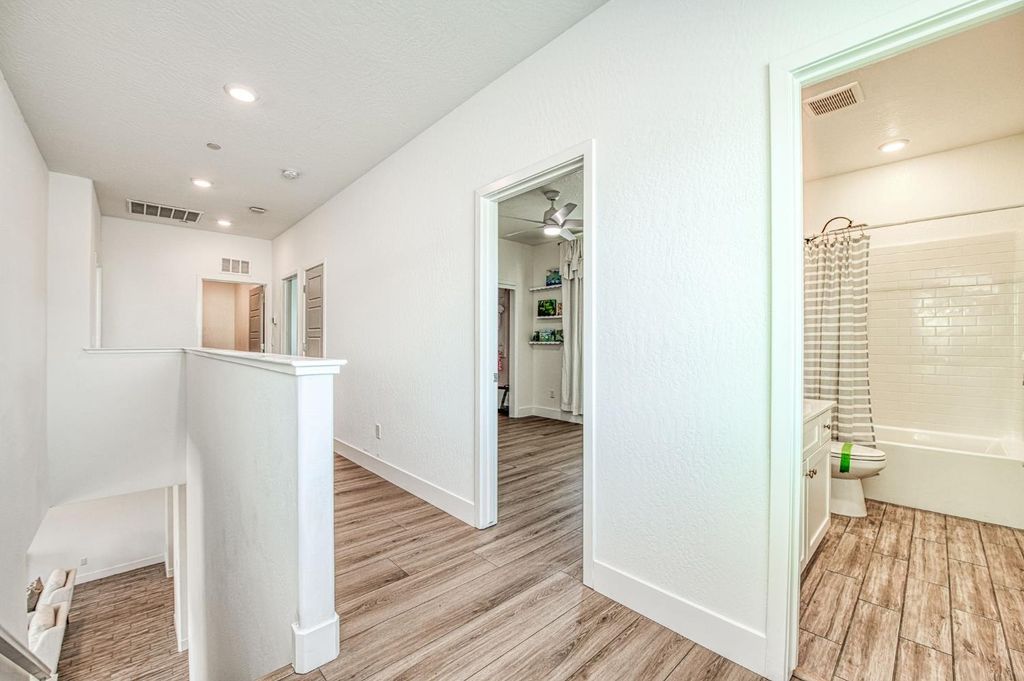 Image 28 of property listing at 2105 N Hughes Avenue, Clovis, CA 93619