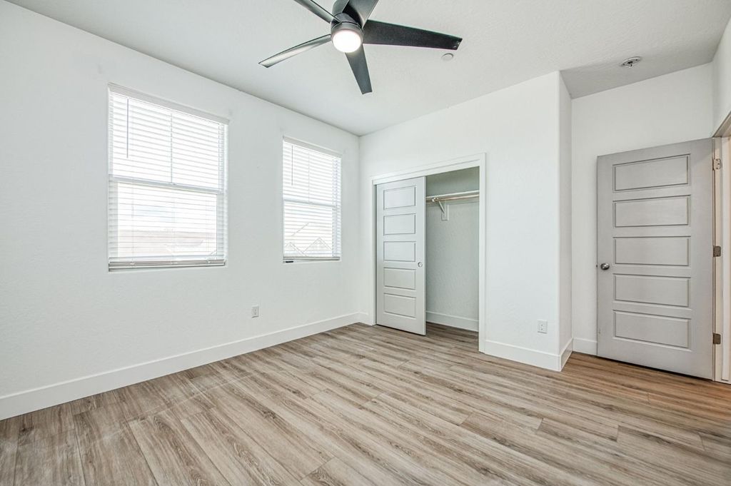 Image 35 of property listing at 2105 N Hughes Avenue, Clovis, CA 93619