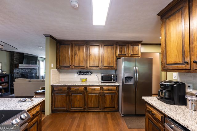 976 Windsweep Farm Road, Thomaston, GA 30286