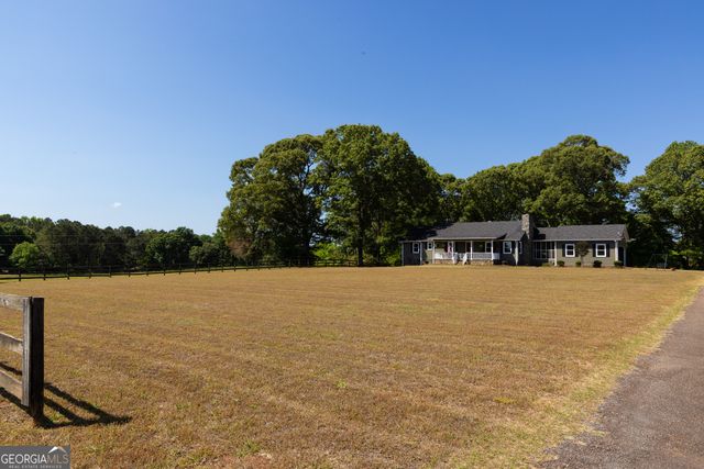 976 Windsweep Farm Road, Thomaston, GA 30286