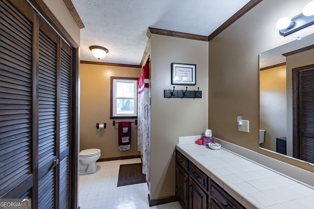 976 Windsweep Farm Road, Thomaston, GA 30286