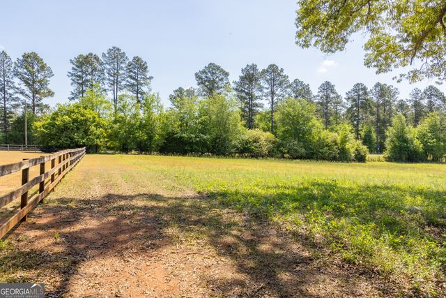 976 Windsweep Farm Road, Thomaston, GA 30286