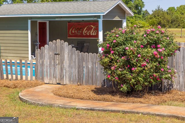 976 Windsweep Farm Road, Thomaston, GA 30286