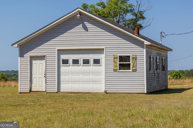 976 Windsweep Farm Road, Thomaston, GA 30286