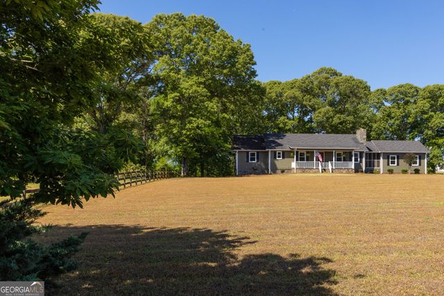 976 Windsweep Farm Road, Thomaston, GA 30286