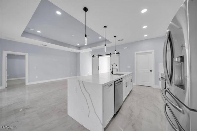 4028 26th ST SW, Lehigh Acres, FL 33976