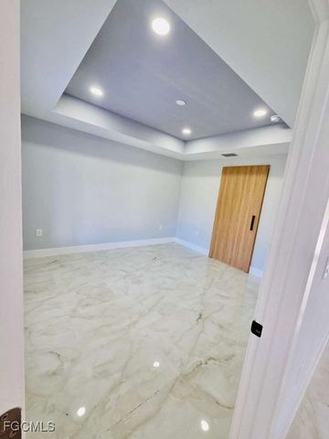 4028 26th ST SW, Lehigh Acres, FL 33976