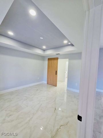 4028 26th ST SW, Lehigh Acres, FL 33976