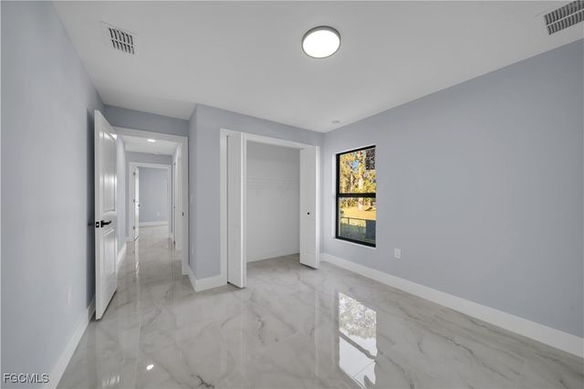 4028 26th ST SW, Lehigh Acres, FL 33976