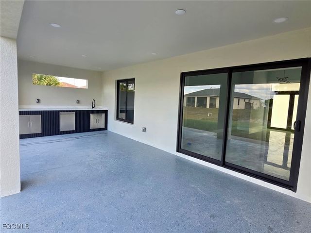 4028 26th ST SW, Lehigh Acres, FL 33976