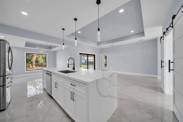 4028 26th ST SW, Lehigh Acres, FL 33976