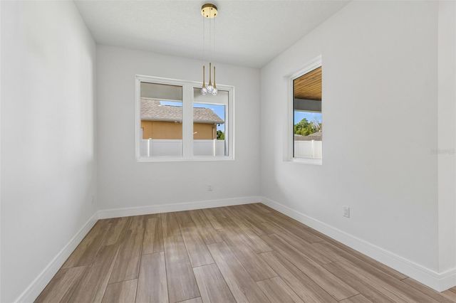 1810 W ERNA DRIVE, Tampa, FL 33603