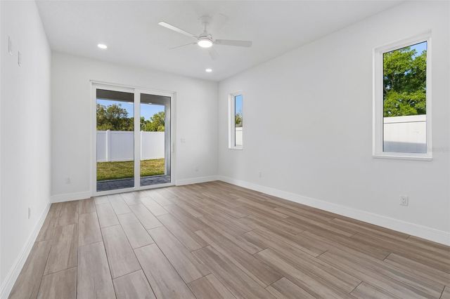 1810 W ERNA DRIVE, Tampa, FL 33603