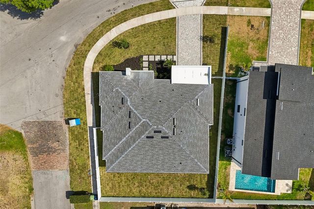 1810 W ERNA DRIVE, Tampa, FL 33603