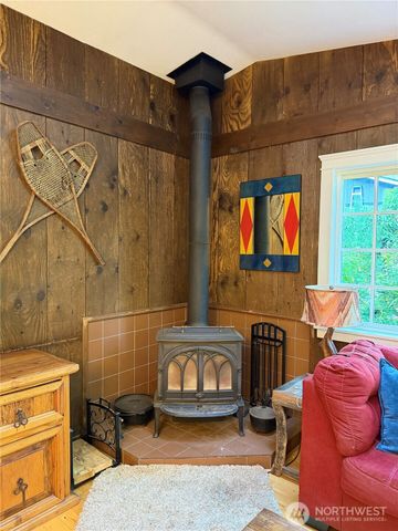 3813 70th Avenue NW, Gig Harbor, WA 98335