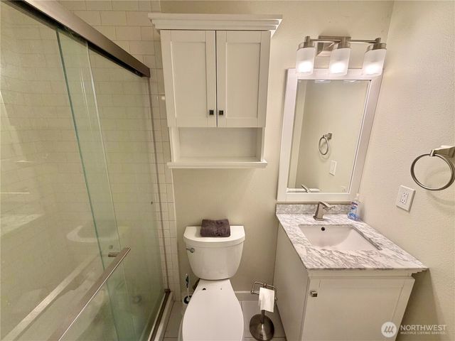 3813 70th Avenue NW, Gig Harbor, WA 98335