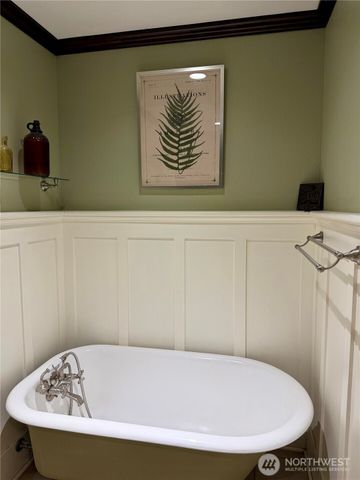 3813 70th Avenue NW, Gig Harbor, WA 98335