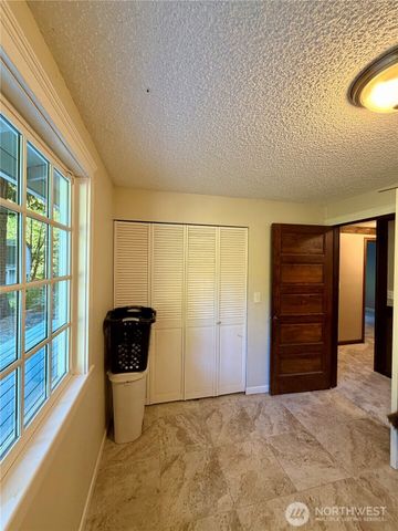 3813 70th Avenue NW, Gig Harbor, WA 98335