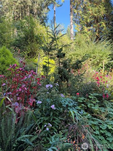 3813 70th Avenue NW, Gig Harbor, WA 98335