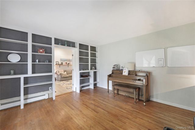 48 Nidzyn Avenue, Remsenburg, NY 11960