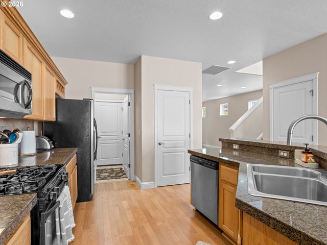 17804 Ne 37TH St, Vancouver, WA 98682