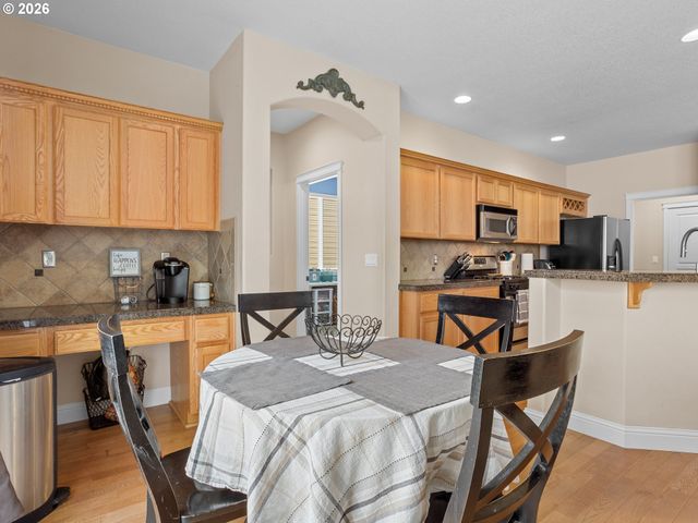 17804 Ne 37TH St, Vancouver, WA 98682