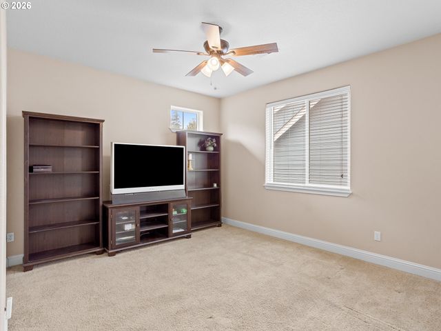 17804 Ne 37TH St, Vancouver, WA 98682