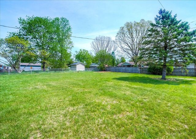 320 Bellechase Lane, Nicholasville, KY 40356