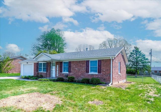320 Bellechase Lane, Nicholasville, KY 40356