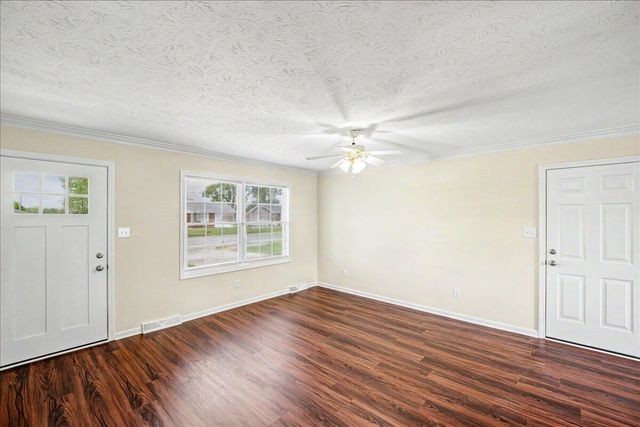 320 Bellechase Lane, Nicholasville, KY 40356