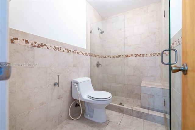 10017 W Okeechobee Rd 202, Hialeah Gardens, FL 33016