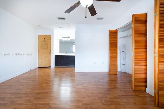 10017 W Okeechobee Rd 202, Hialeah Gardens, FL 33016