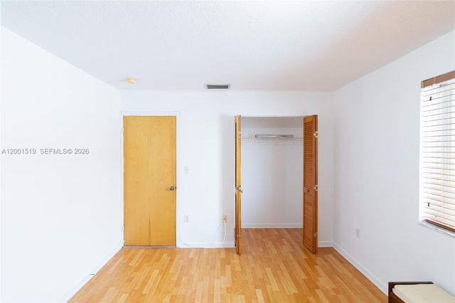 10017 W Okeechobee Rd 202, Hialeah Gardens, FL 33016