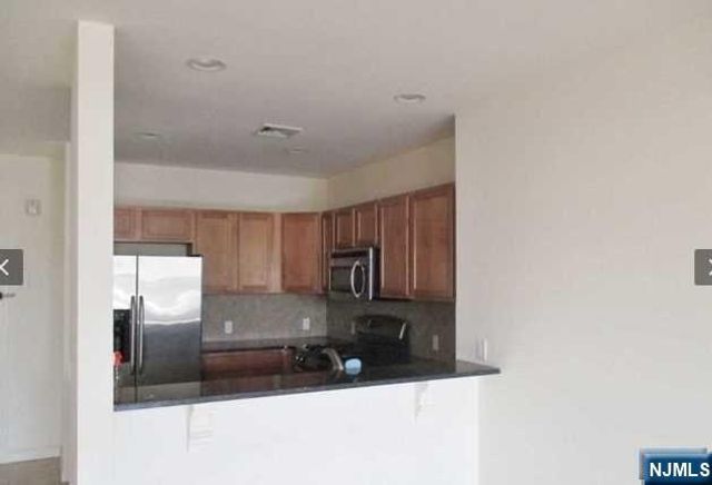 380-382 Anderson Avenue C1, Cliffside Park, NJ 07010